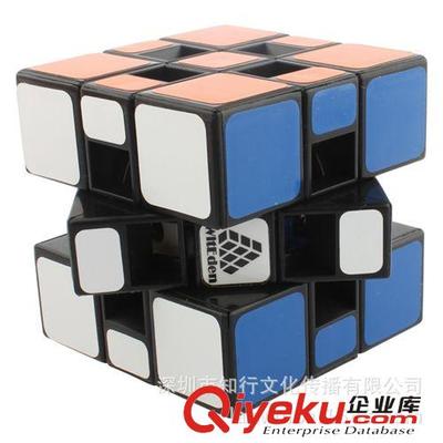黑色智樂蟲洞一代魔方 益智玩具批發(fā)首選，深圳市知行文化傳播助力DIY科技模型新風(fēng)潮